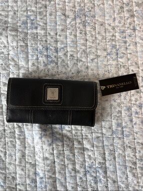 Tignanello Black Textured Leather Clutch Wallet with Silver Plate